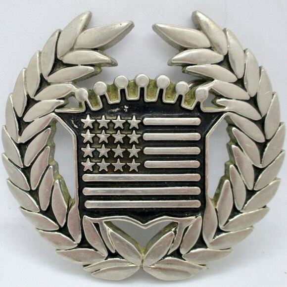 70s Famous Stars and Straps 8387 Crowned US Flag Framed Laurel Belt Buckle EUC - Picture 1 of 7